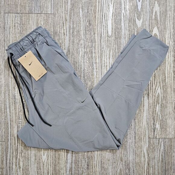 Nike Dri-FIT Unlimited Tapered Leg Versatile Training Pants Men's S FB7548-084 - Picture 1 of 14